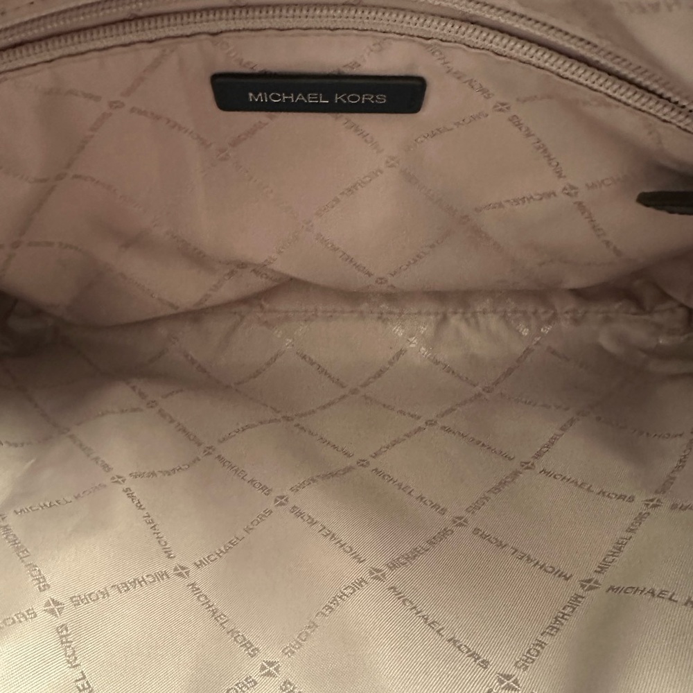 Michael Kors Navy Blue Tote Bag - Picture 7 of 9
